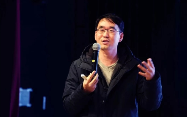 牛津大學(xué)經(jīng)濟(jì)地理學(xué)博士、清華大學(xué)公共管理學(xué)院副研究員王曉陽(yáng)